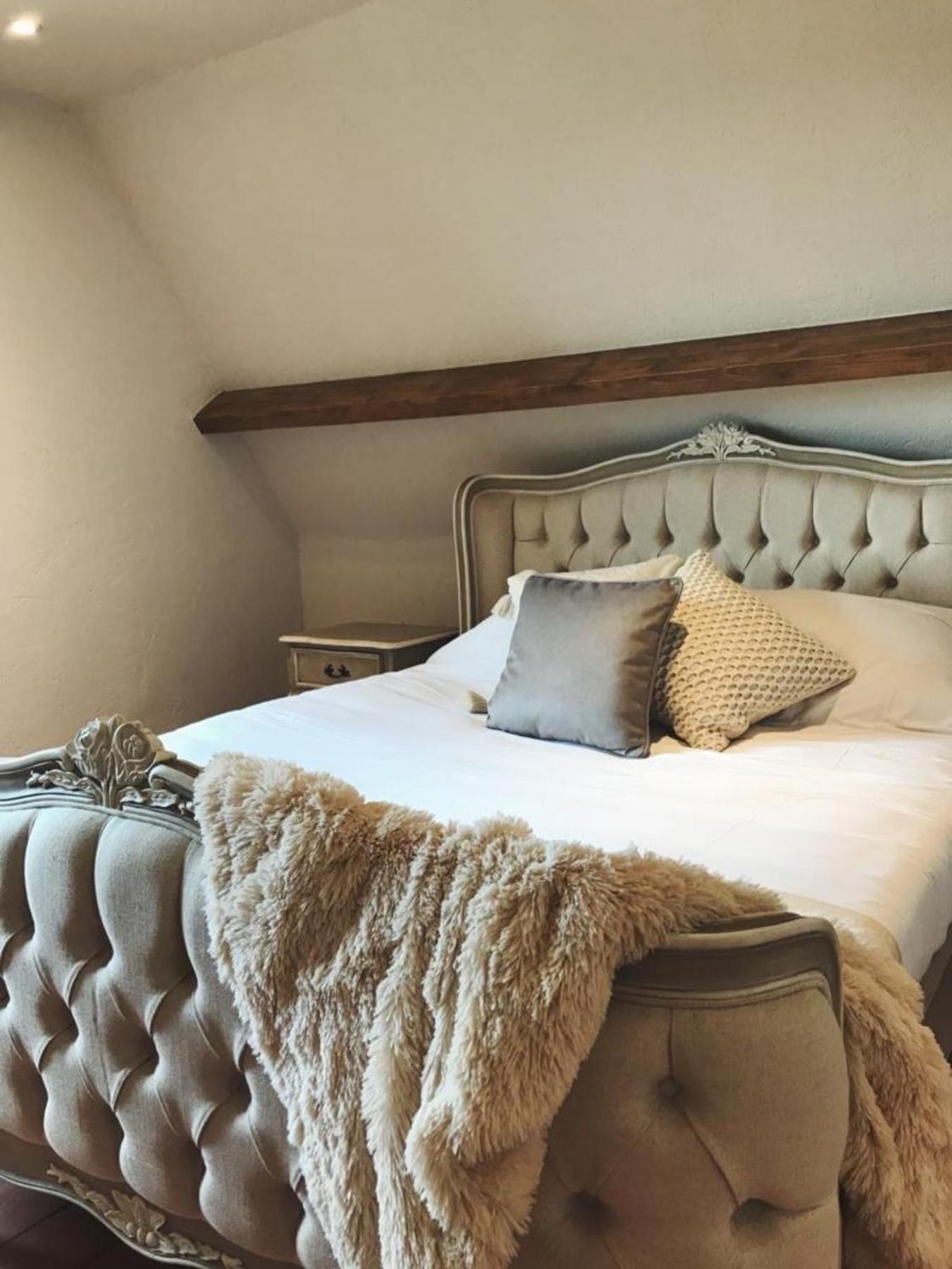 Luxury Chateau W. Pool & Hot Tub In Dordogne 베이냑 에 카즈낙 외부 사진