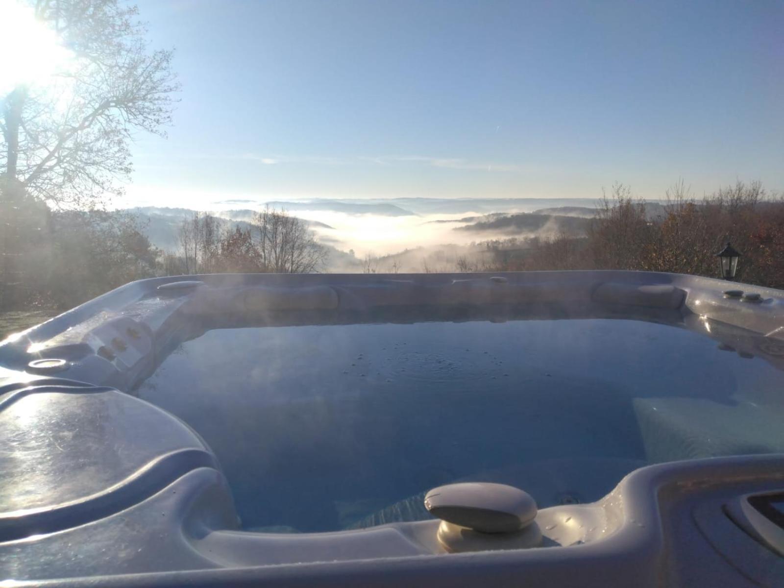 Luxury Chateau W. Pool & Hot Tub In Dordogne 베이냑 에 카즈낙 외부 사진